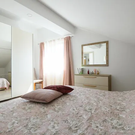 Apartamento Rasica *