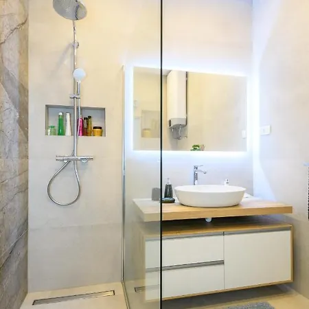 Rasica Apartment *