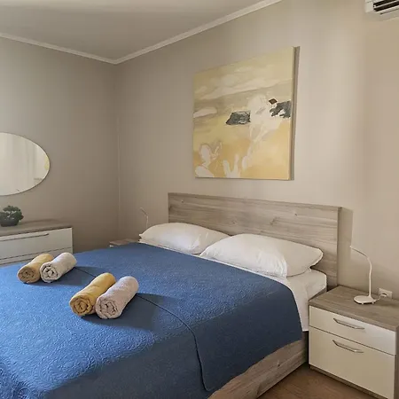 Rasica Apartment *