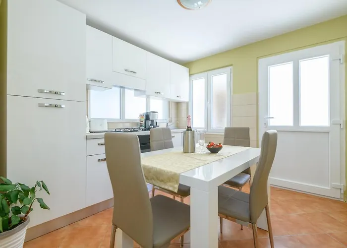 Rasica Appartement *